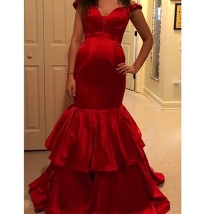 Sherri Hill Prom Dress